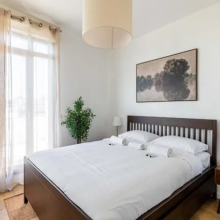 Apartment Guestready - Spacious Flat With Furnished Terrace Villejuif