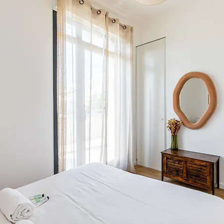 Apartment Guestready - Spacious Flat With Furnished Terrace